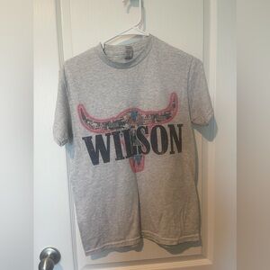Women’s Size Small Lainey Wilson Tee Shirt.